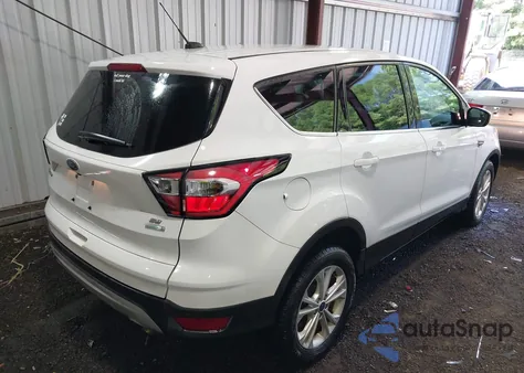 2017 Ford Escape Se z USA, uszkodzony, nr VIN 1FMCU0GD4HUC12068